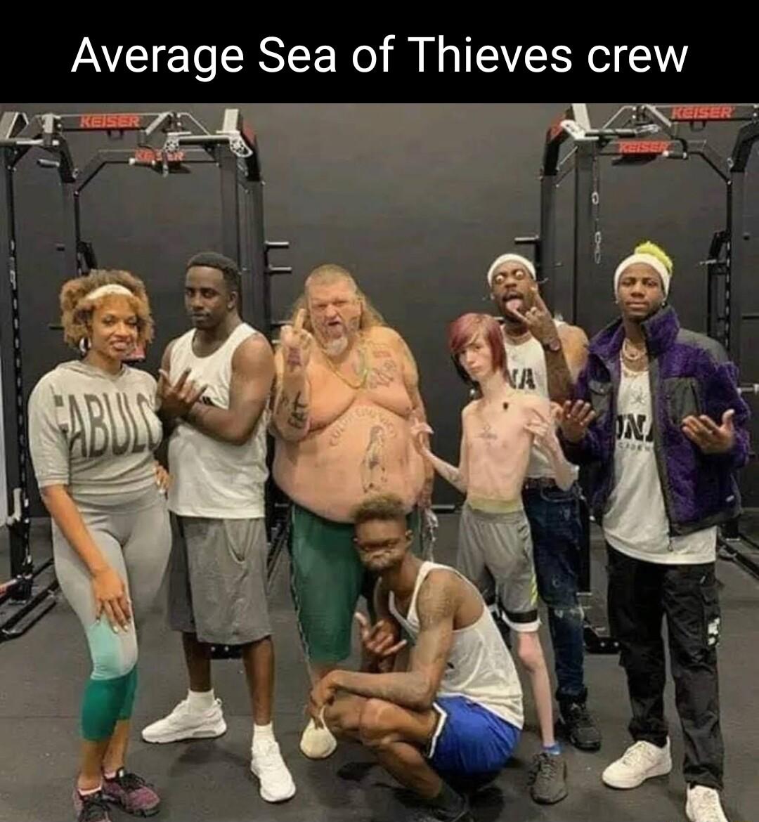 Average Sea of Thieves crew s ol 1 r