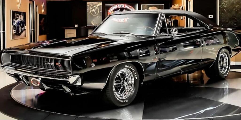 VANGUARD MOTOR SALES MUSCLE CARS Charger R/T Radial T/A BFGoodrich