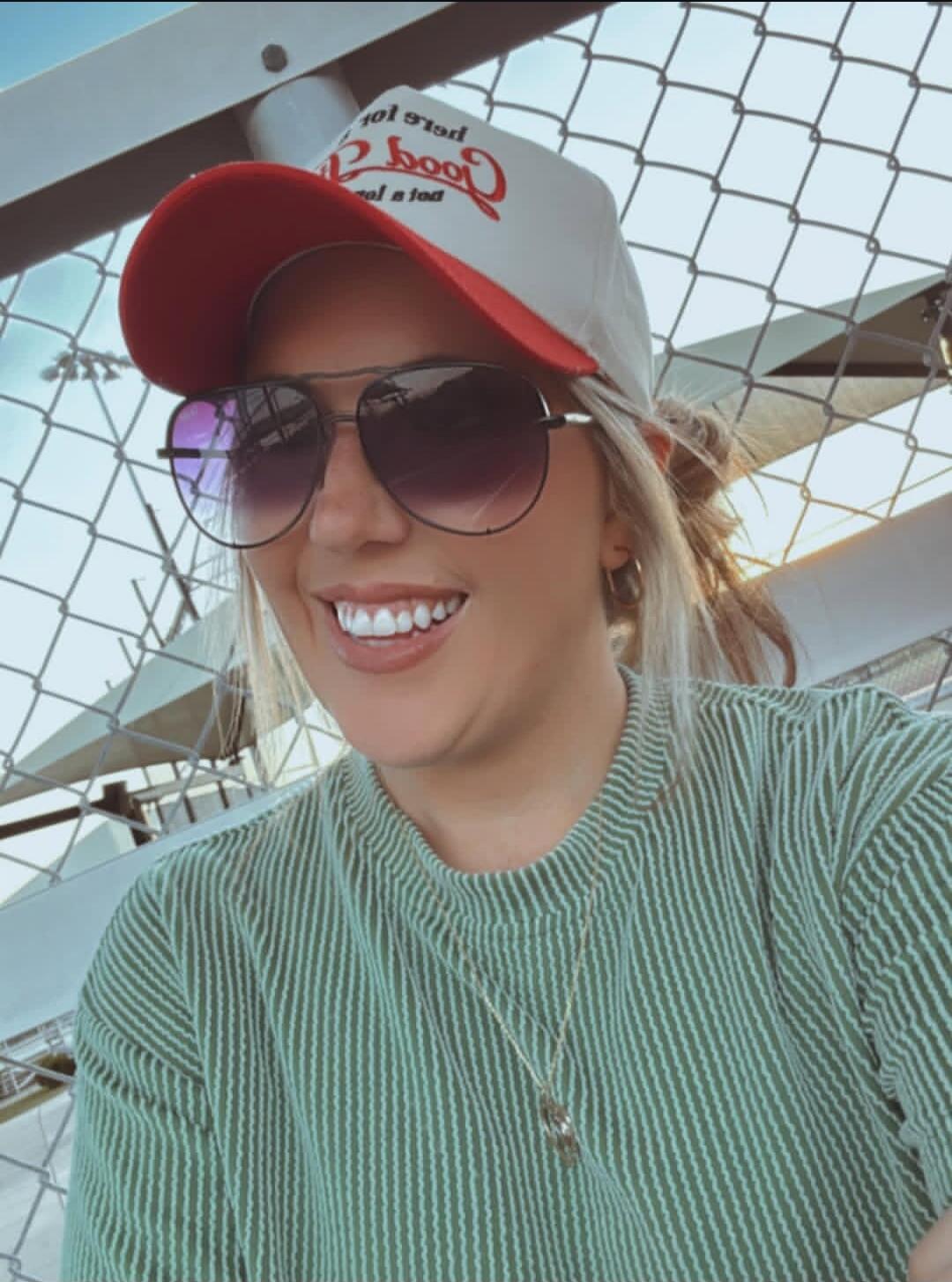 The text on the cap is 