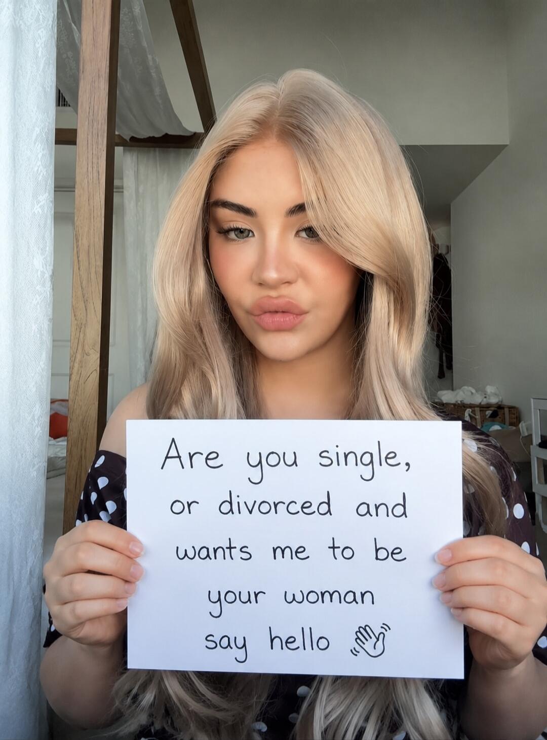 Are you single, or divorced and wants me to be your woman say hello 👋