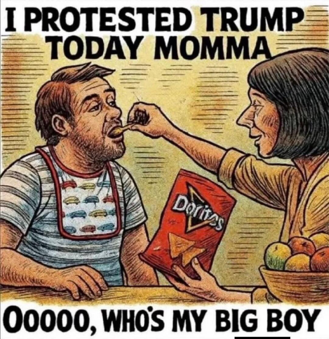 I PROTESTED TRUMP TODAY MOMMA OOOO, WHO'S MY BIG BOY