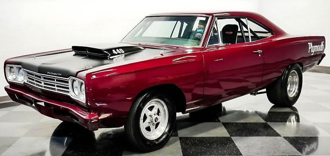 PLYMOUTH 440