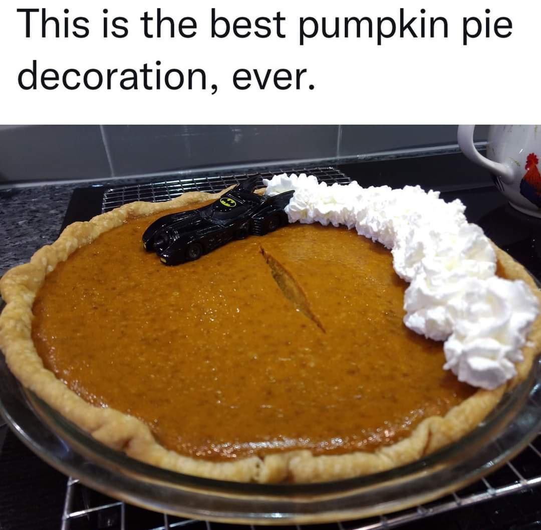 This is the best pumpkin pie decoration ever