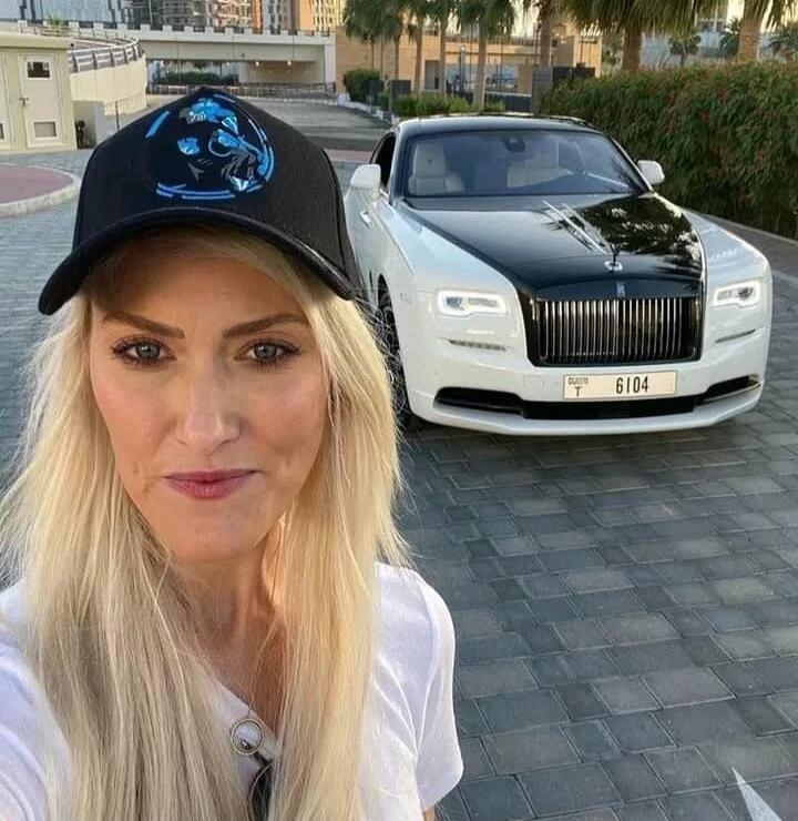 DUBAI T 6104