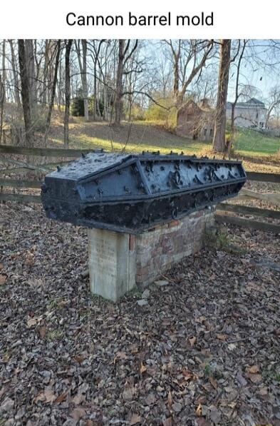 Cannon barrel mold