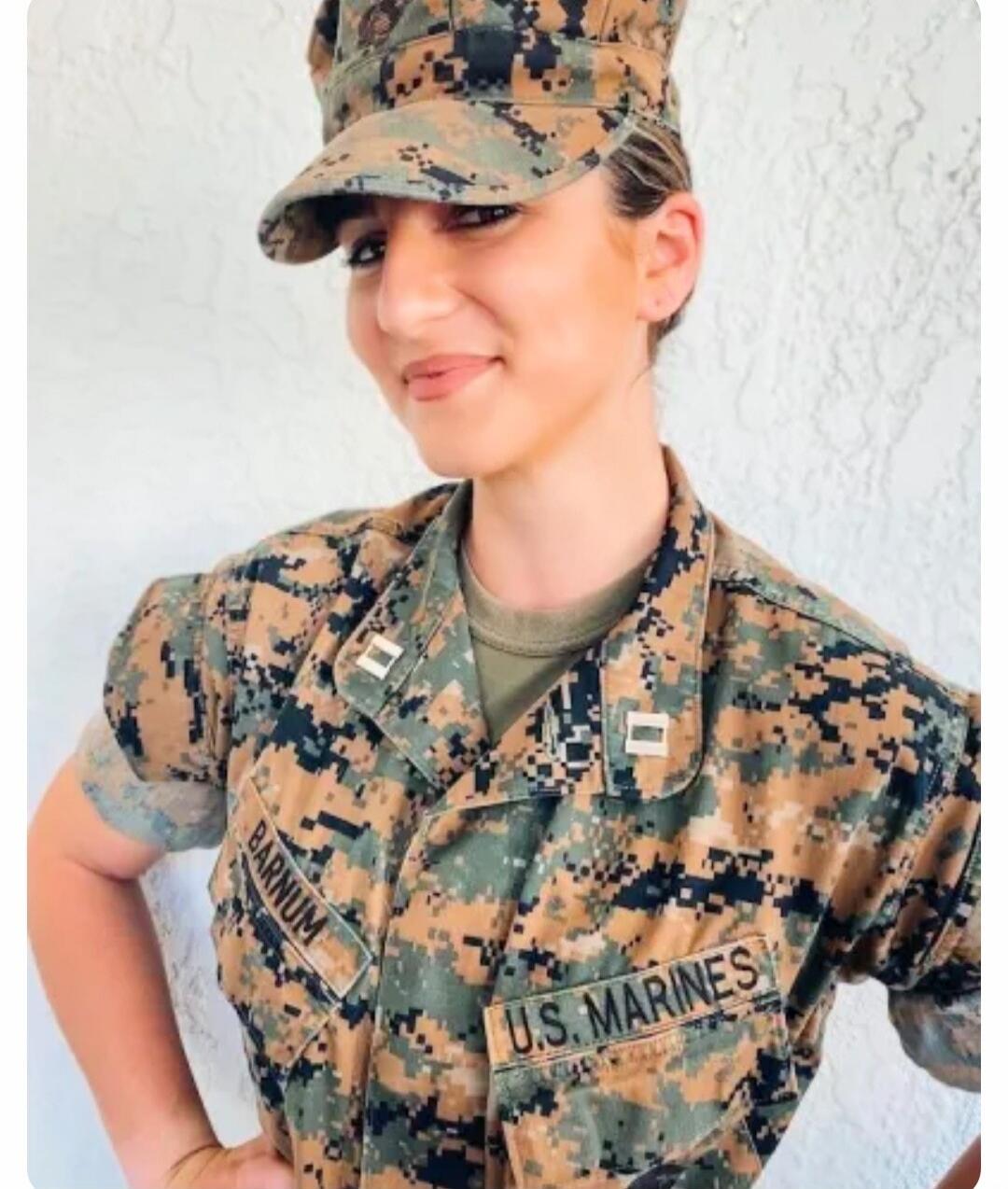 BARNUM U.S. MARINES