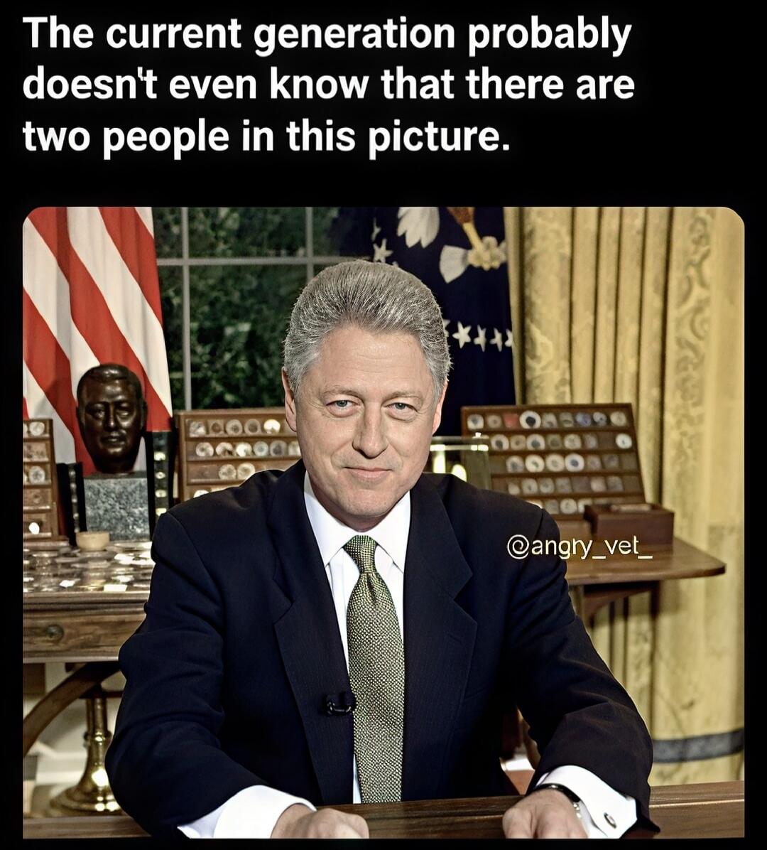 The current generation probably doesn't even know that there are two people in this picture.