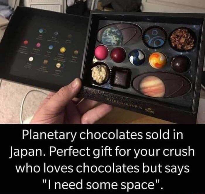 HEEIE g Ao glelole E1eEE o o H13 Japan Perfect gift for your crush who loves chocolates but says I need some space