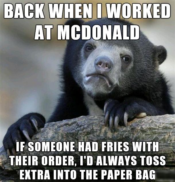 CLL R IF SIIMEIIIIE IIAII FBIES WITH 4 THEIR ORDER ID ALWAYS T0SS EXTRA INTO THE PAPER BAG