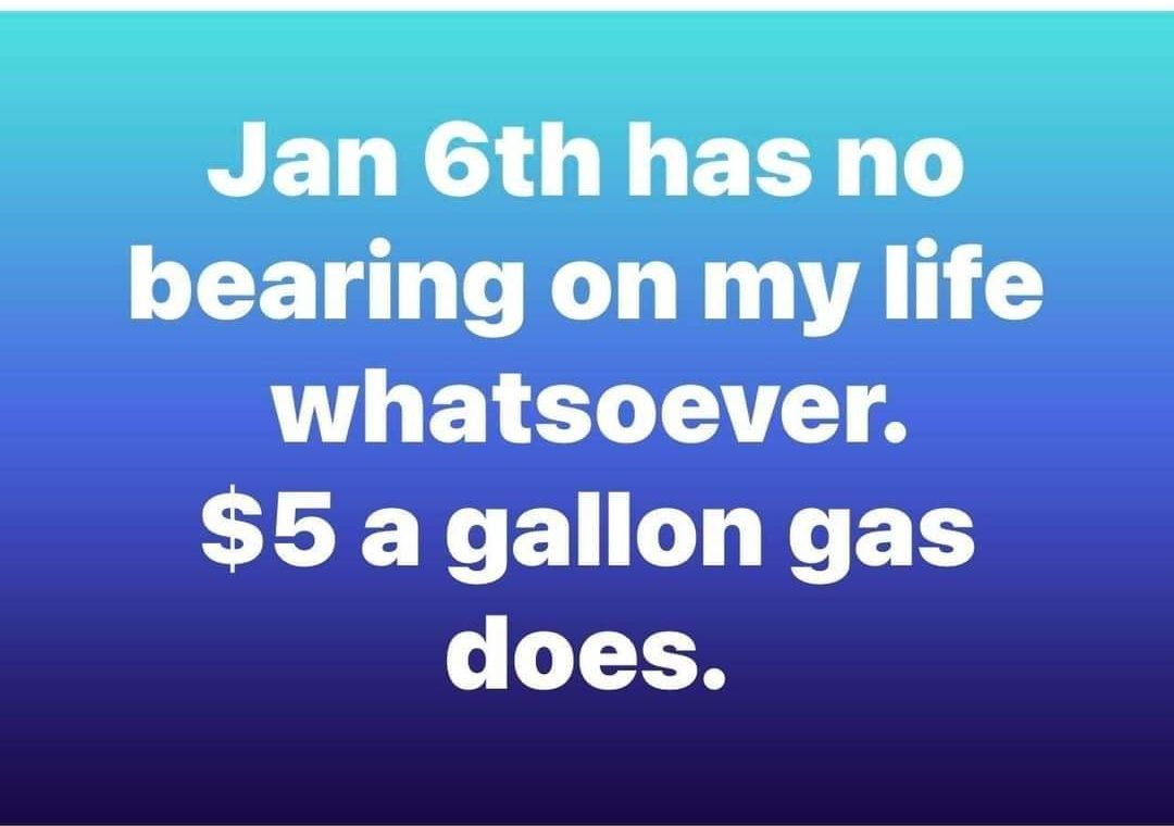 NELES OGN ER CEENL PO ANGE THELCL I TT 5 a gallon gas o 0 T T R