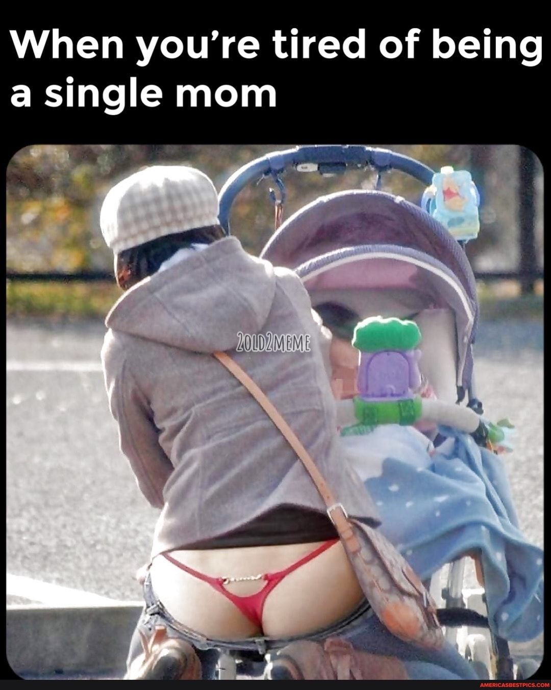 AV LRV CRATEET RoY il T e a single mom