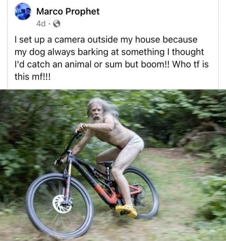 I set up a camera outside my house because my dog always barking at something I thought I'd catch an animal or sum but boom!! Who tf is this mf!!!