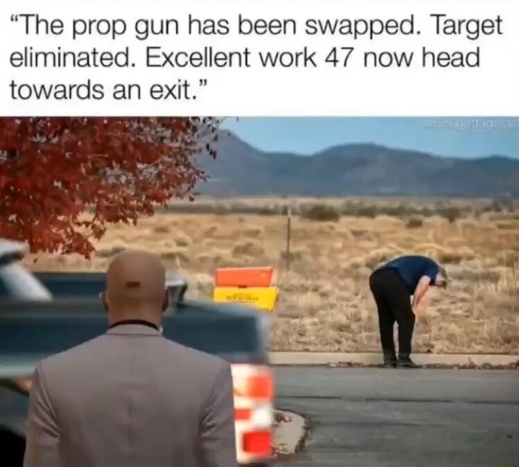 The prop gun has been swapped Target eliminated Excellent work 47 now head towards an exit