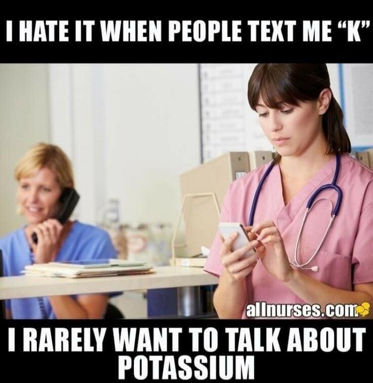 I HATE IT WHEN PEOPLE TEXT ME 