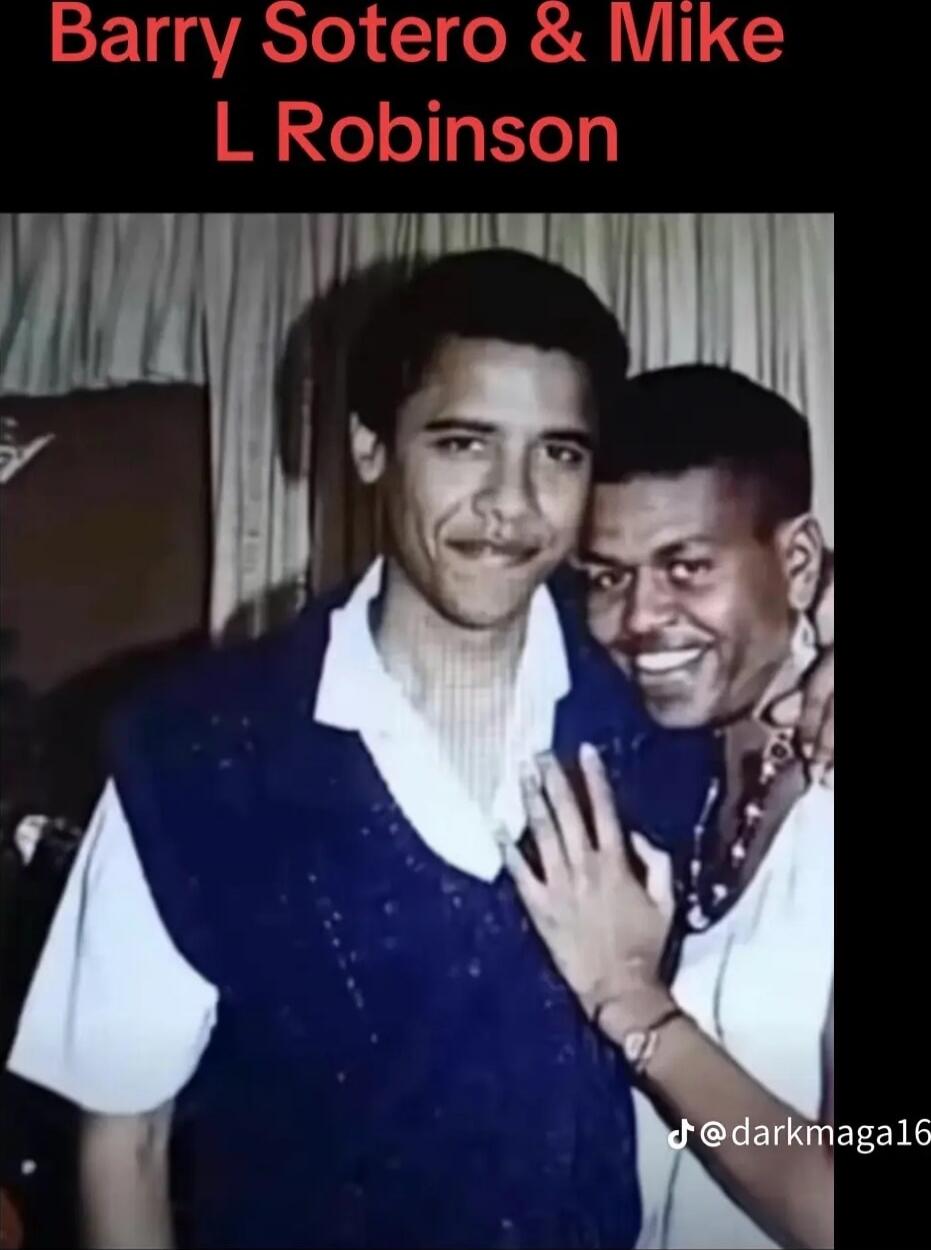 Barry Sotero & Mike L Robinson
@darkmagal16