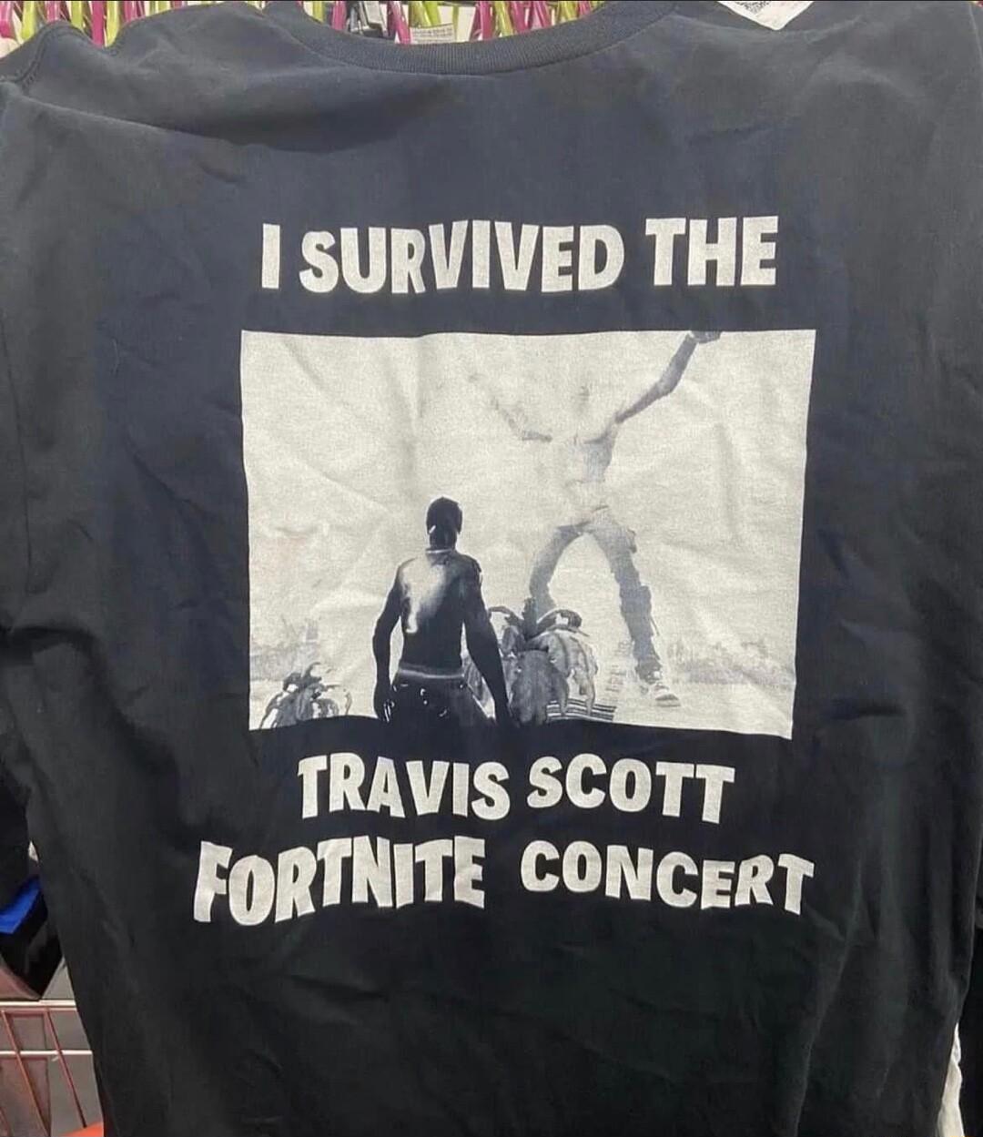 PW T I SURVIVED THE lAvns scorr FORTNITE CONCErY