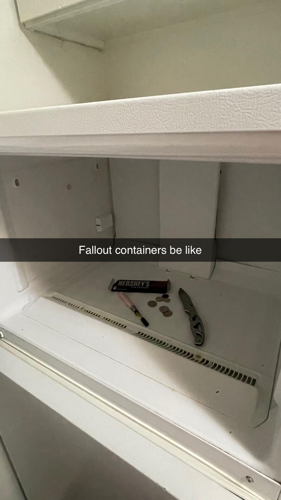 Fallout containers be like