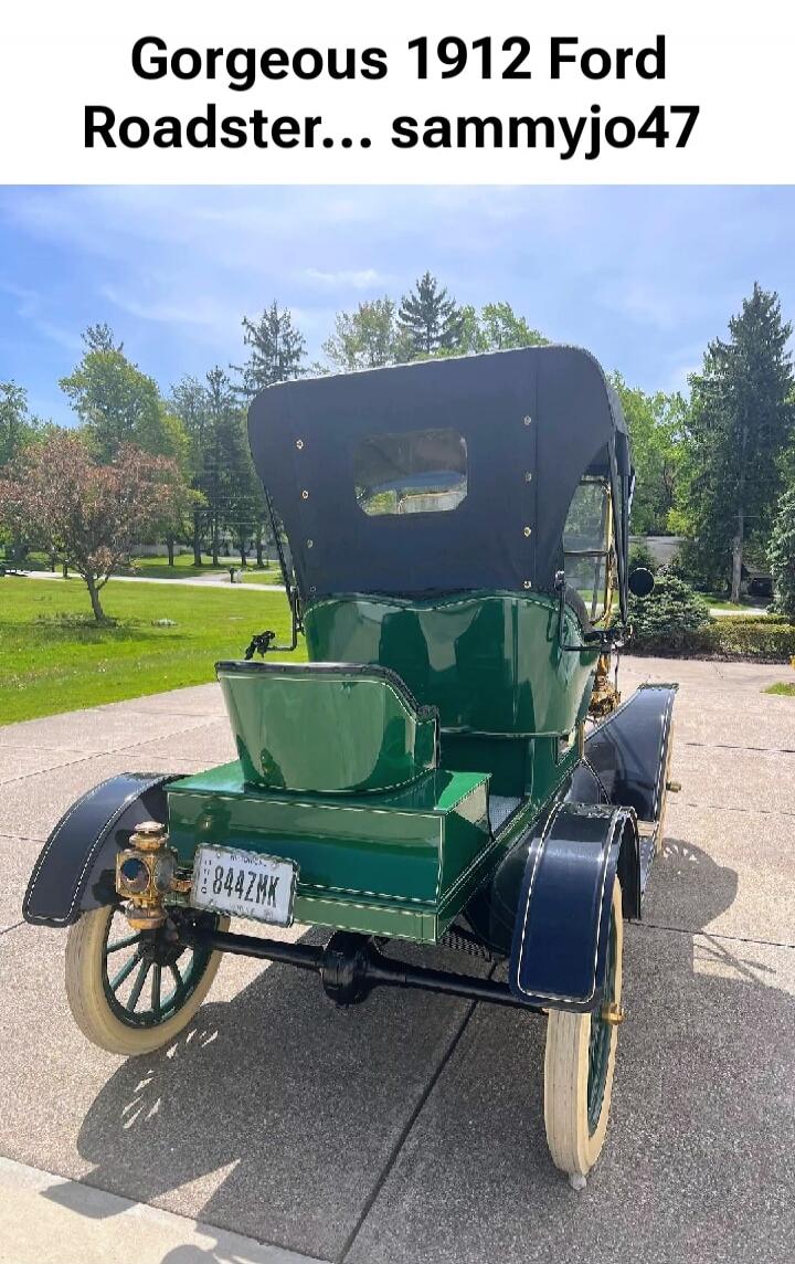 Gorgeous 1912 Ford Roadster... sammyjo47