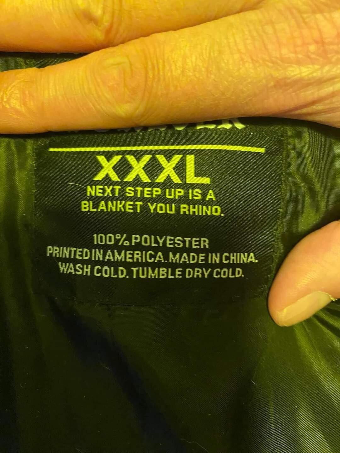 100POLYESTER PRINTEDIN AMERICA MADE IN CHINA WASH COLD TUMBLE DR COLD