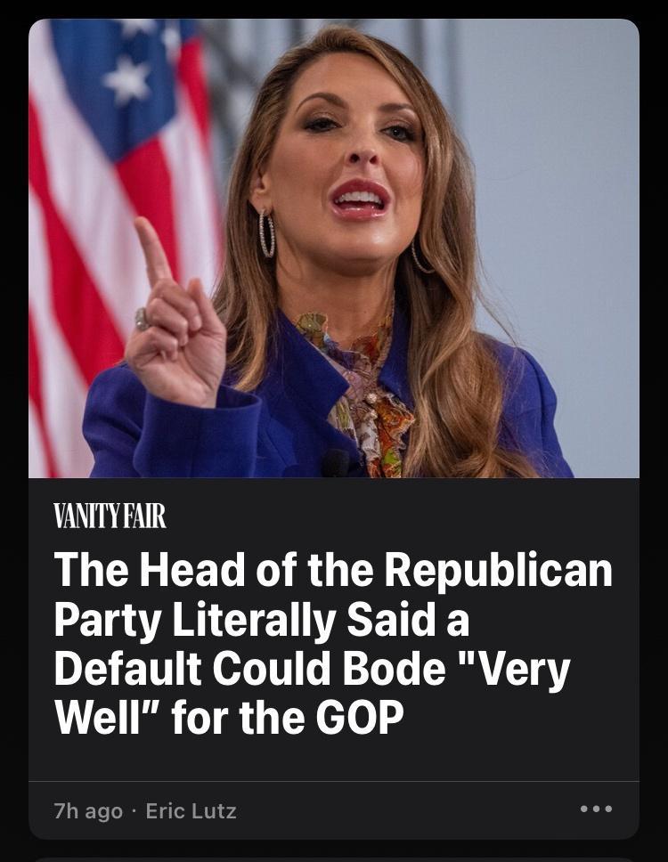 B N J3 1 N VANITYFAIR MGG CEG G RGELETIGED ETGA R G ETRET DI ET LTI 1T CRR VLT CIIER TR X efo 7hago Eric Lutz