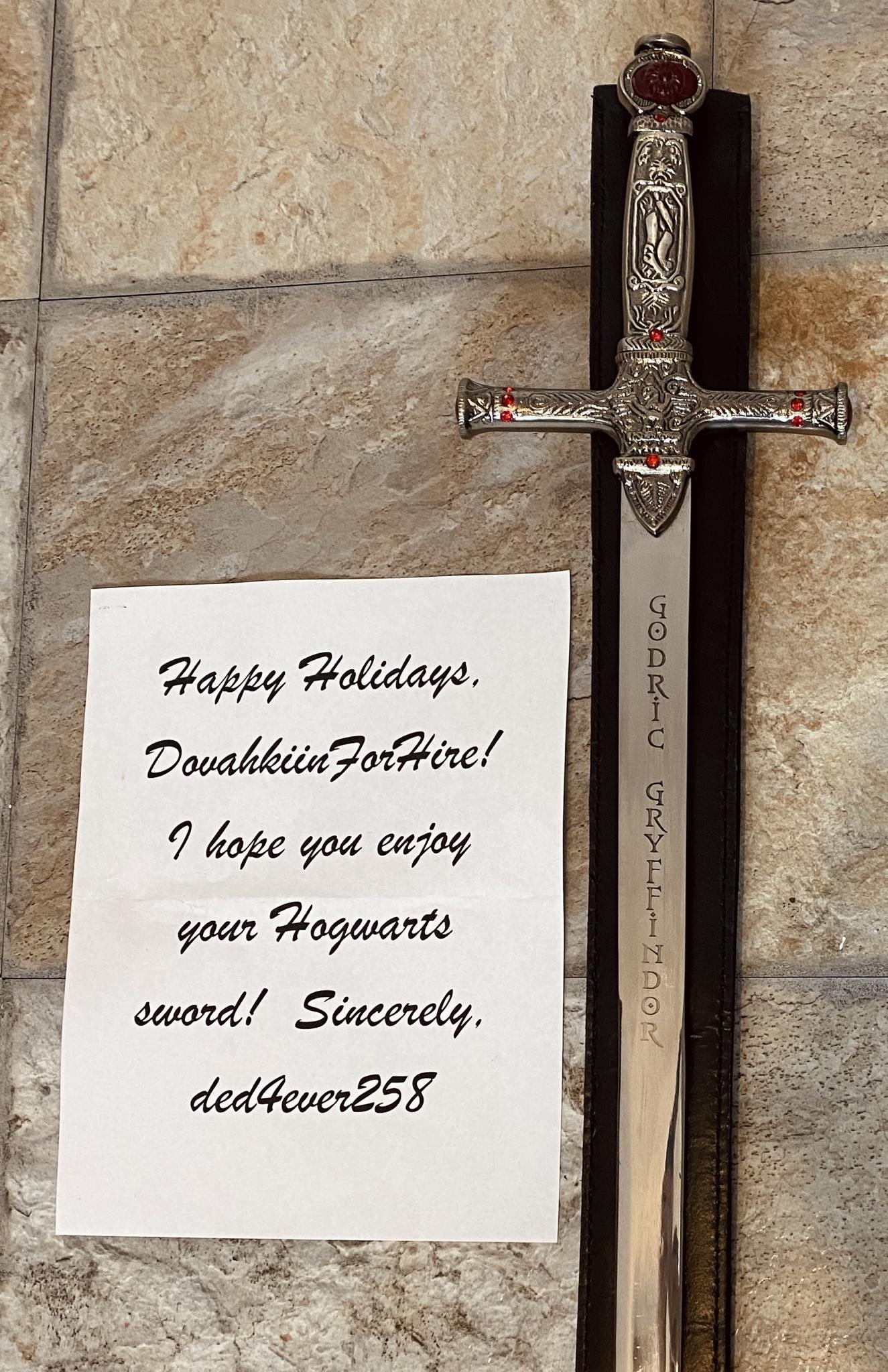 Fappy Holidaye DovaltliinFoiFire 7 lofe you enjoy gour Hoguante oword Stucerely deddever258 G g g i py E F i Iie D