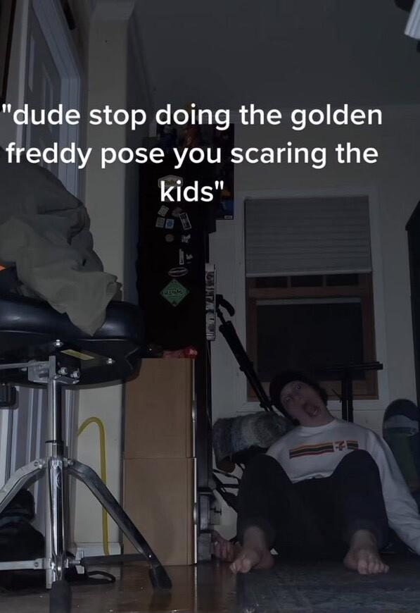 ude stop doing the golden ed y pose you scaring the kids