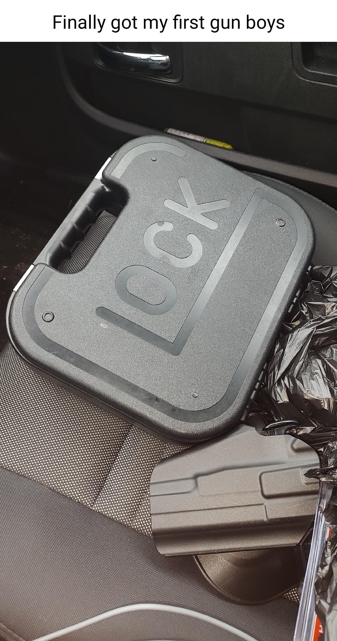 Finally got my first gun boys