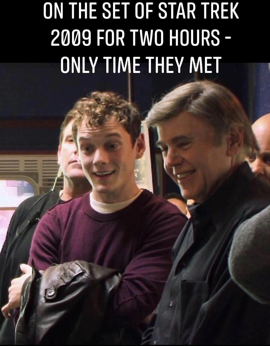 ON THE SET OF STAR TREK 2009 FOR TWO HOURS ONLY TIE THEY MET
