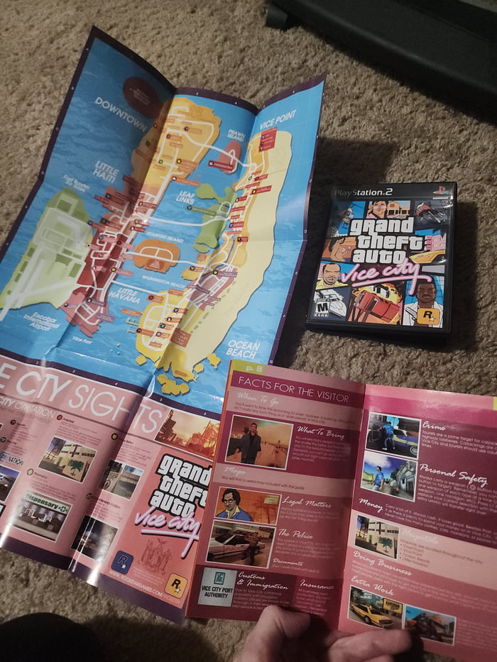 Grand Theft Auto Vice City PlayStation 2 M Mature R Rockstar Games. Map of Vice City showing areas like Downtown, Little Haiti, Leaf Links, Prawn Island, Vice Point, Ocean Beach, Little Havana, Washington Beach, Escobar International Airport. Manual pages titled 'Vice City Sights' and 'Facts for the Visitor' with sections like 'When To Go', 'What T