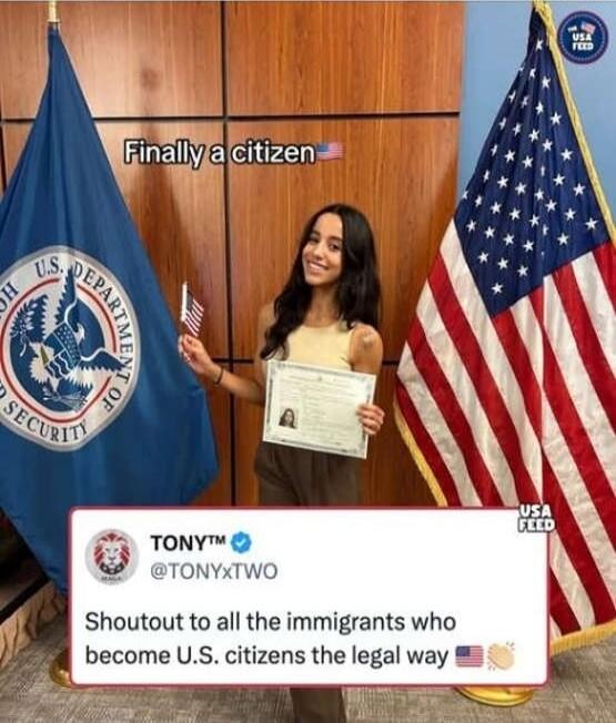 Finally a citizen 🇺🇸
Shoutout to all the immigrants who become U.S. citizens the legal way 🇺🇸👏
