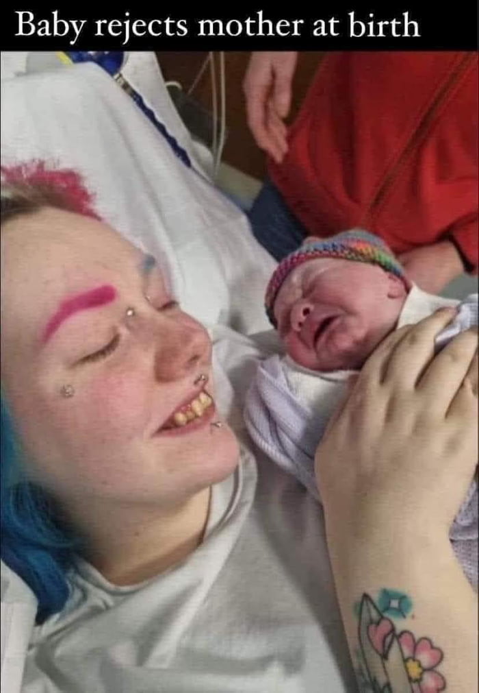 Baby rejects mother at birth u