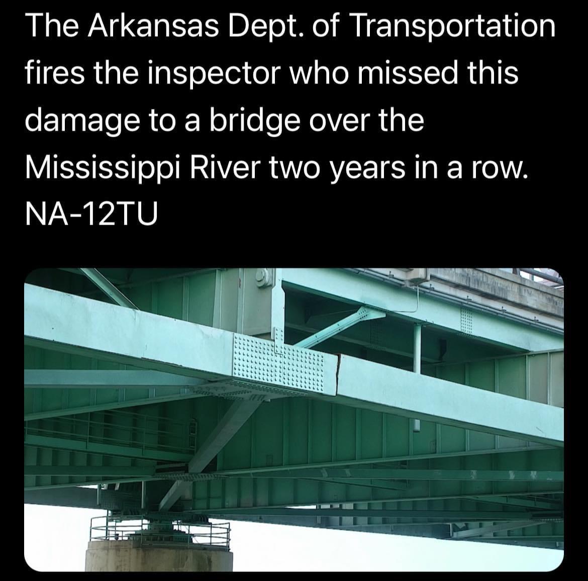 I YA CEREEREBE o Mo M I 1a ololg e1i o0 IR R ol1e o AW alo N a g EXTo RdallS oEInETeCR e R Nelglee N g Mississippi River two years in a row NA 12TU