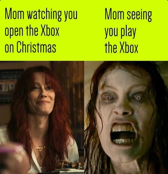 Mmn watchingyou Mom seeing open the Xbox you play on Christmas the Xbox