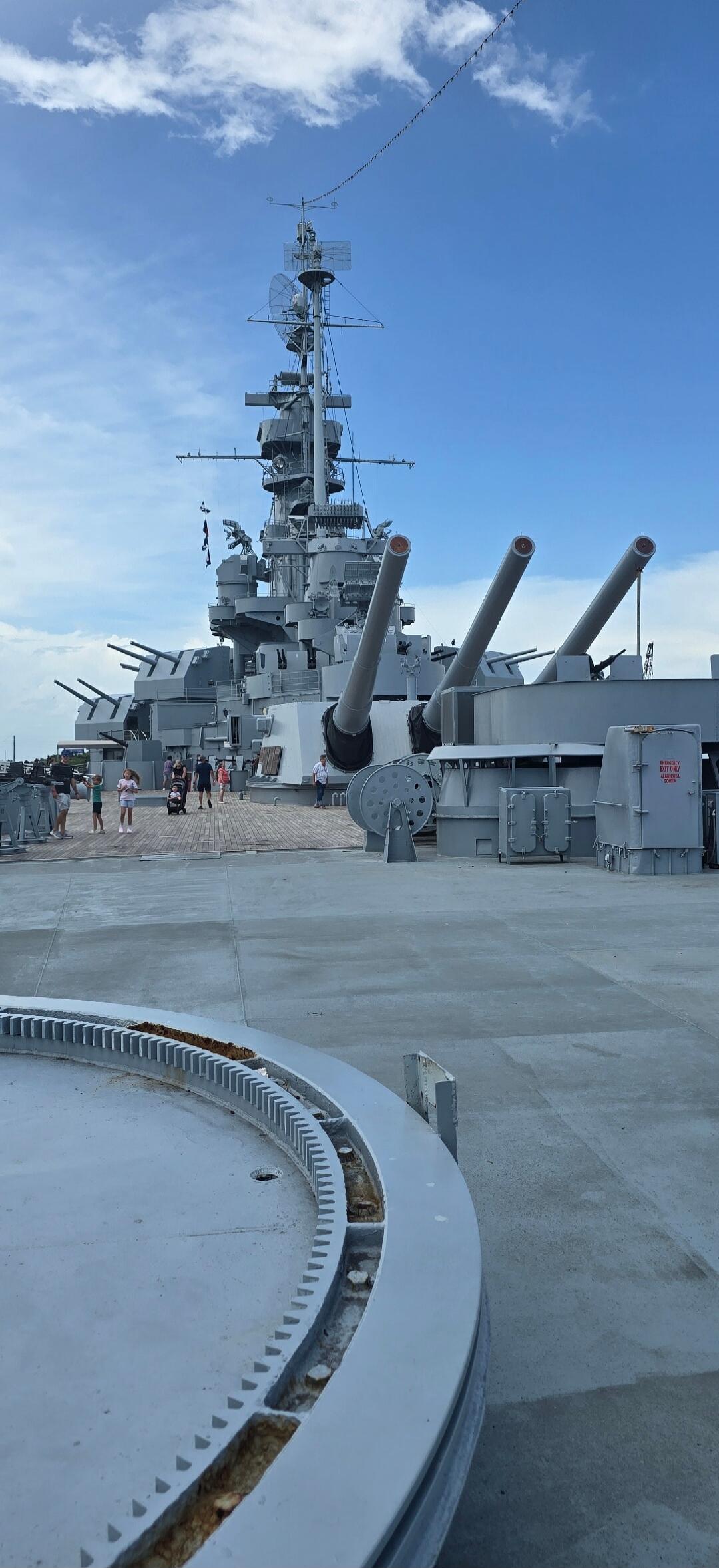 EMERGENCY EXIT ONLY ALARM WILL SOUND