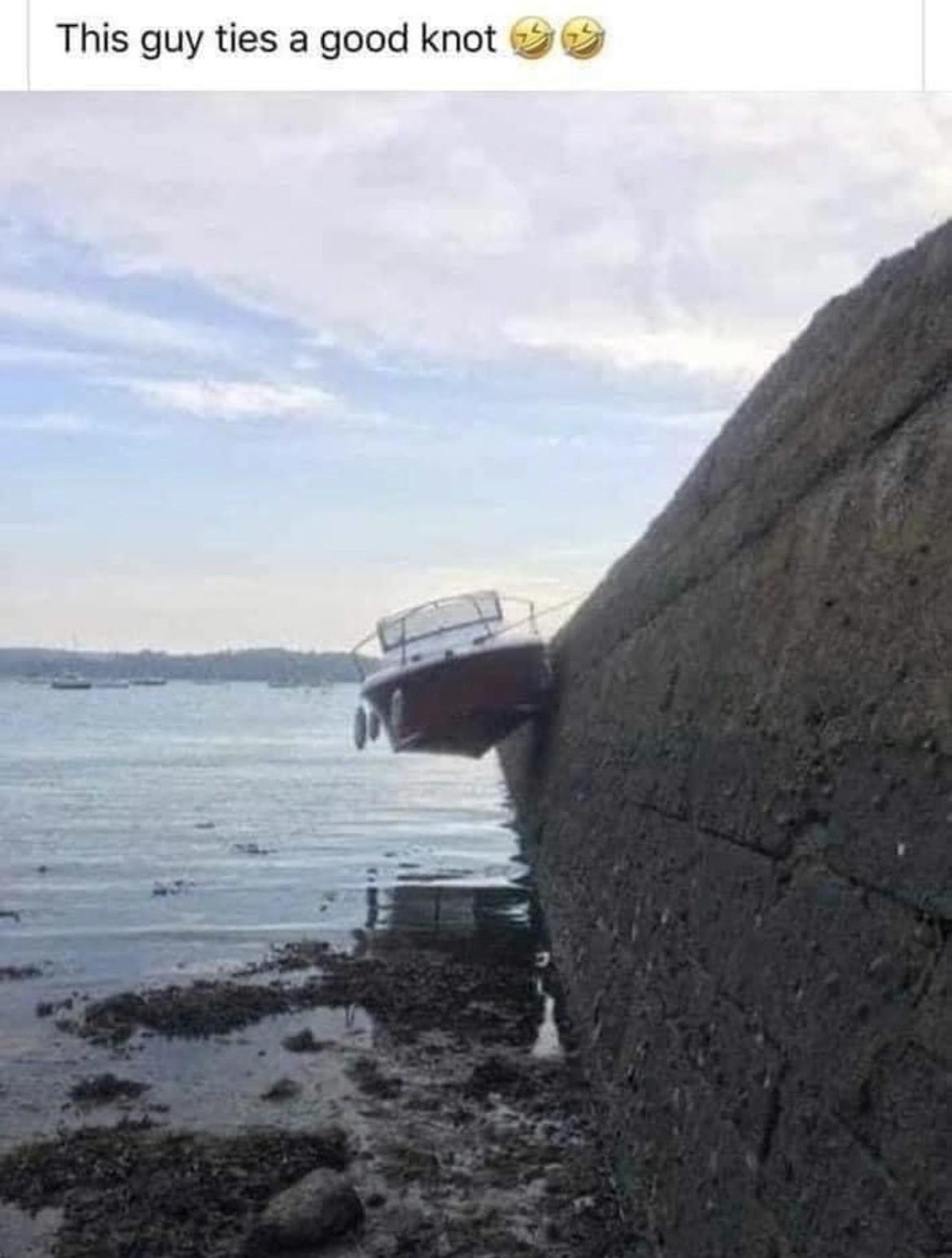 This guy ties a good knot 2