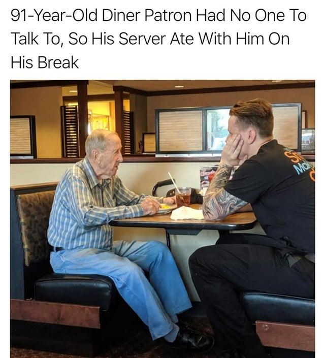 91 Year Old Diner Patron Had No One To Talk To So His Server Ate With Him On His Break