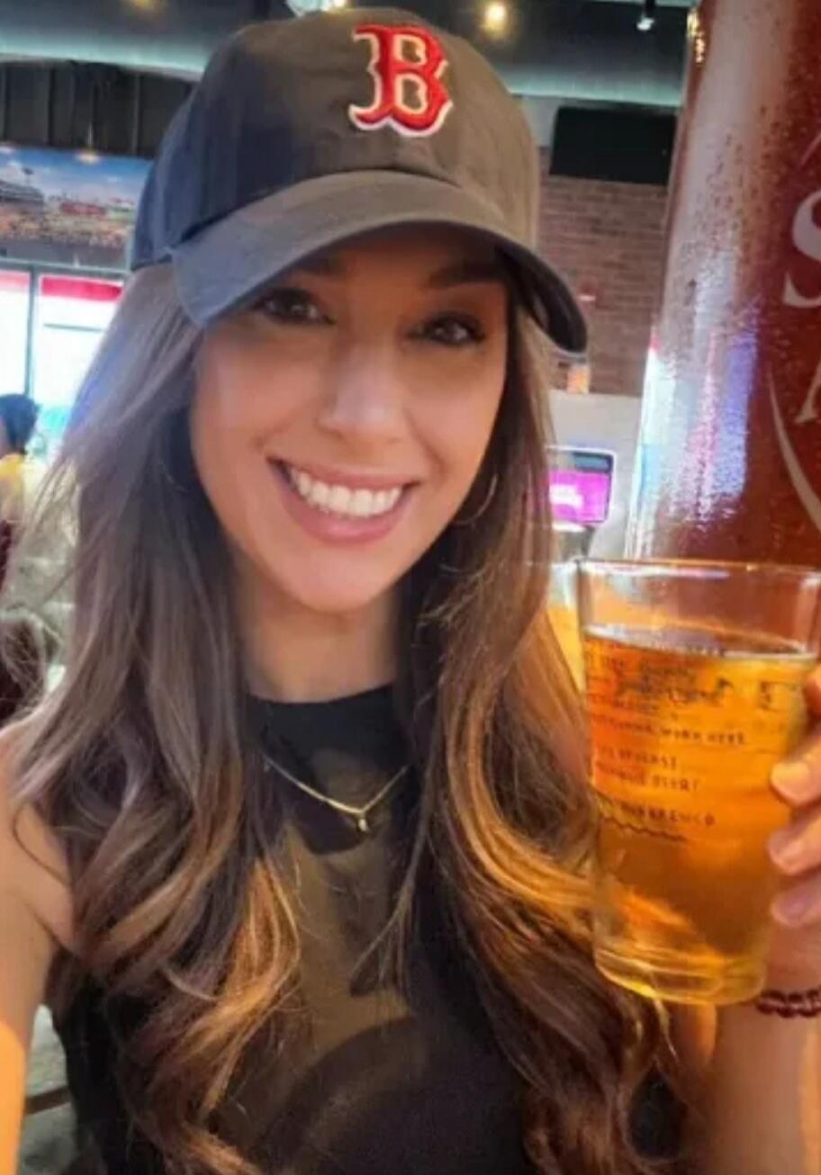 Logo on cap: BR (Boston Red Sox)