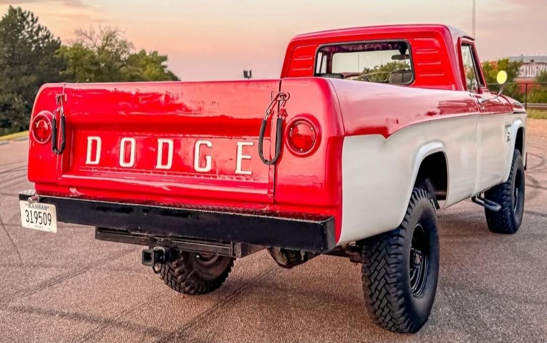 DODGE KANSAS 319509