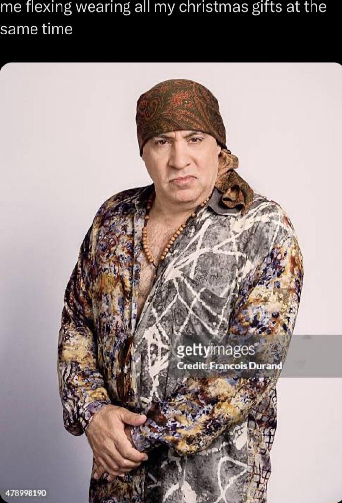 me flexing wearing all my christmas gifts at the SEINER O