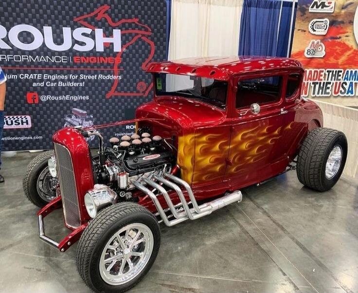 ROUSH PERFORMANCE ENGINES Premium CRATE Engines for Street Rodders and Car Builders! @RoushEngines roushperformanceengines.com MADE THE AMERICAN WAY IN THE USA! M9 CIRCLE TRACK Mo 875