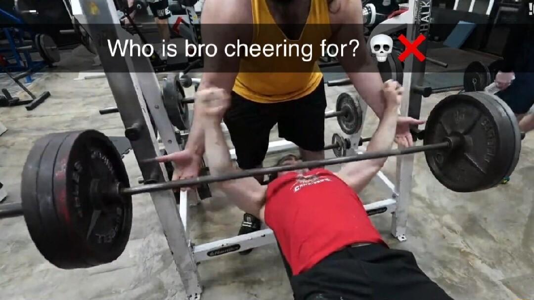 B o SRS Whois bro cheering for WS