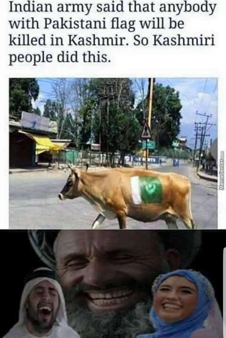 Indian army said that anybody with Pakistani flag will be killed in Kashmir So Kashmiri people did this
