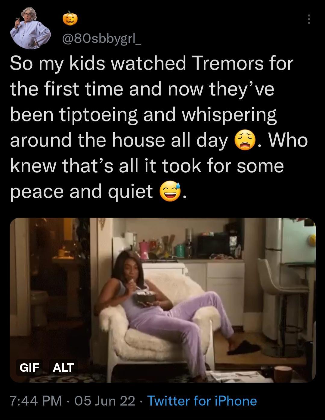 O0 ol V 1 18 STo R VA e RV el s T M I Tnalo T E R o the first time and now theyve oLTT R uf o eTTIaV RTalo MWV o1 oTglotS around the house all day Who CQEVTR G EYRCT W olo o o I peace and quiet C1 N 744 PM 05 Jun 22 Twitter for iPhone