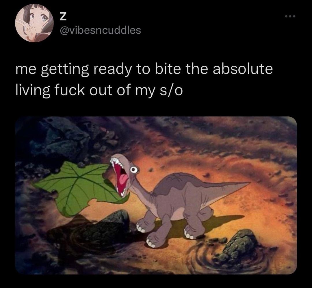 z QULEELIIGEIEE me getting ready to bite the absolute living fuck out of my so 325 AM 2022 06 22 Twitter for iPhone R D RENEE Oy JOEIER S X qRIEH