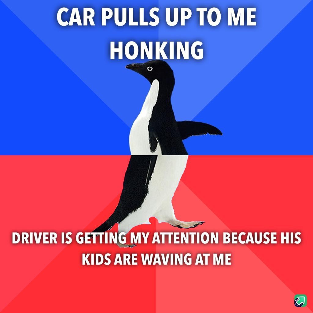 o VIRESTT R o 5 DRIVER IS GETTING MY ATTENTION BECAUSE HIS KIDS ARE WAVING AT ME