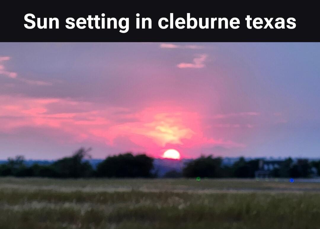 Sun setting in cleburne texas