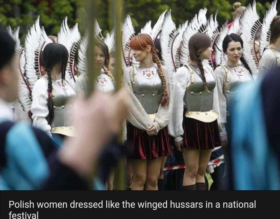 LN L Polish women dressed like the winged hussars in a national festival