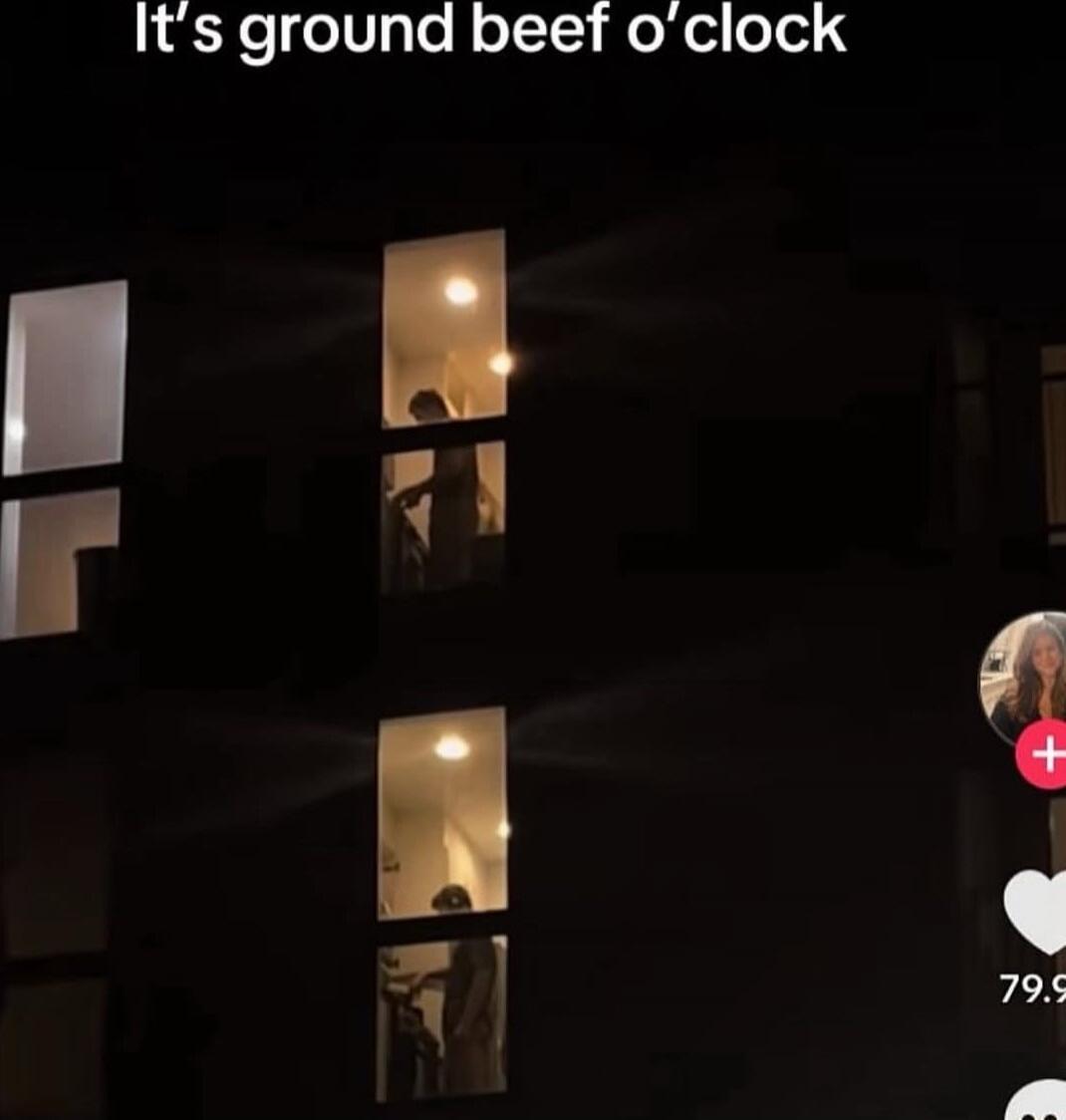 It's ground beef o'clock