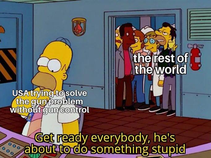 Nbi_g_t rgg_dy everybody hes OURtoIdQsomething stupid s i a