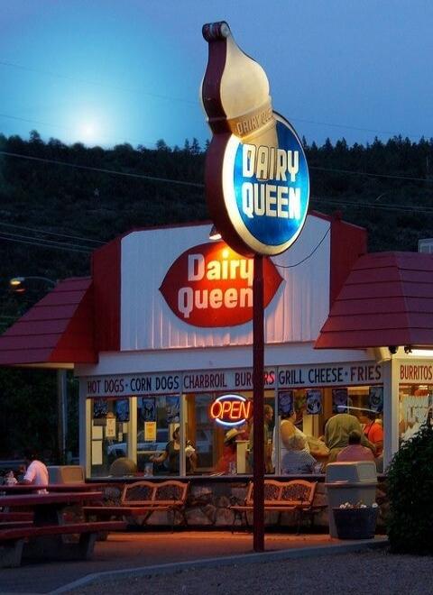 DAIRY QUEEN Dairy Queen HOT DOGS - CORN DOGS - CHARBROIL BURGERS - GRILL CHEESE - FRIES - BURRITOS OPEN